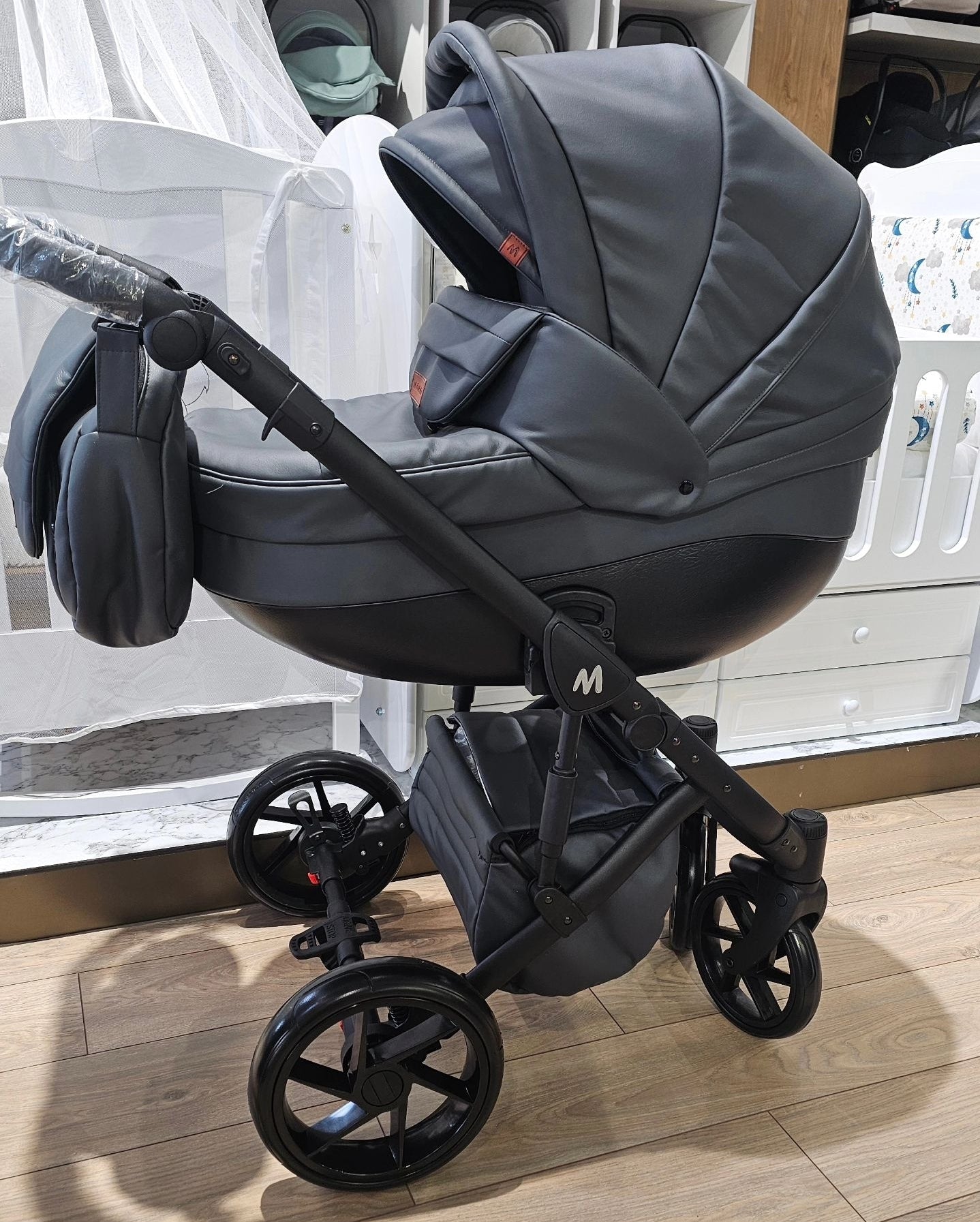MOMMO AAA Baby Stroller 2in1/3in1/4in1 Eco Leather